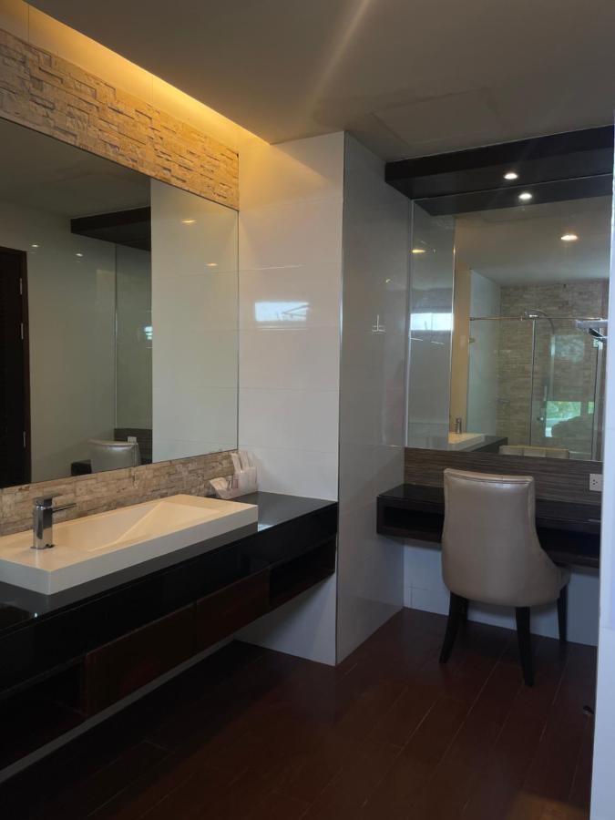 The Regent Bangtao Apartments หาดบางเทา ภายนอก รูปภาพ